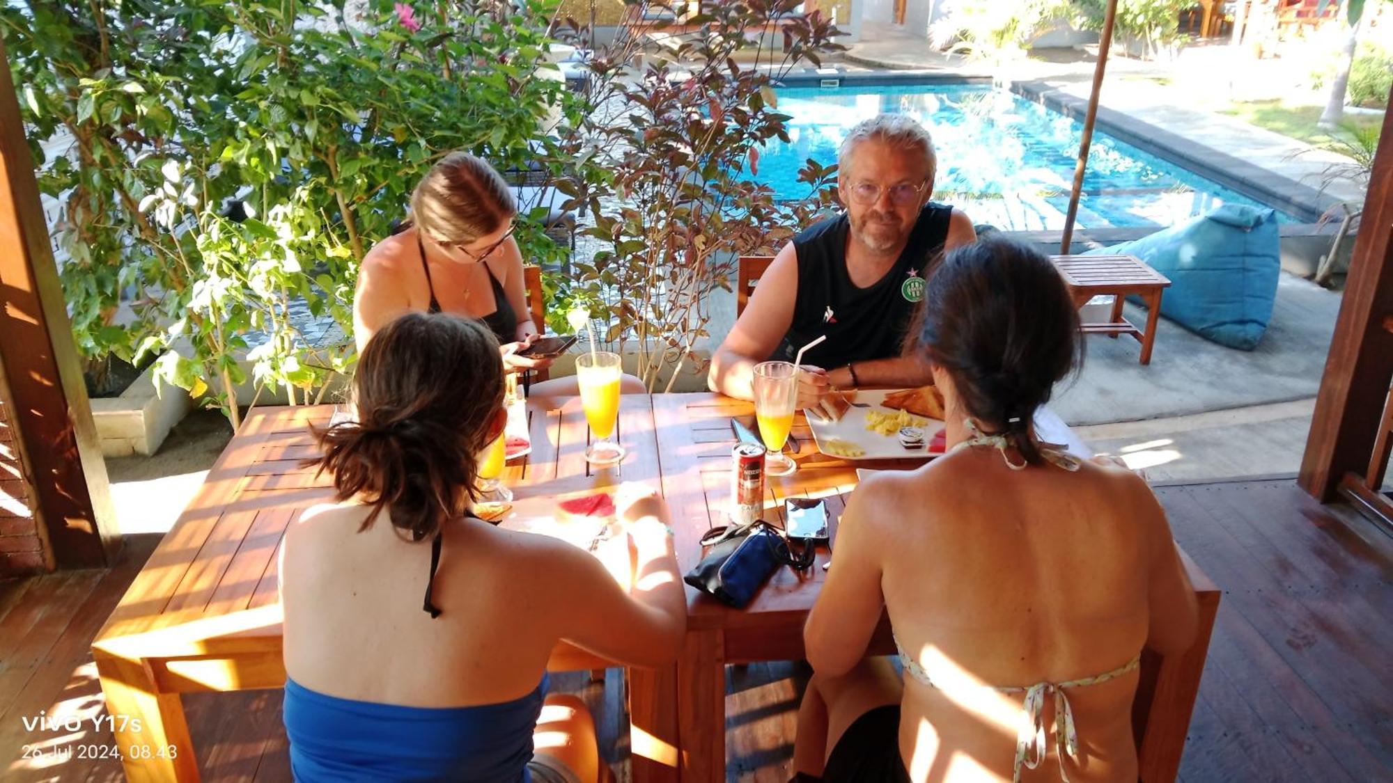 Villa Kinagu Gili Meno Buitenkant foto